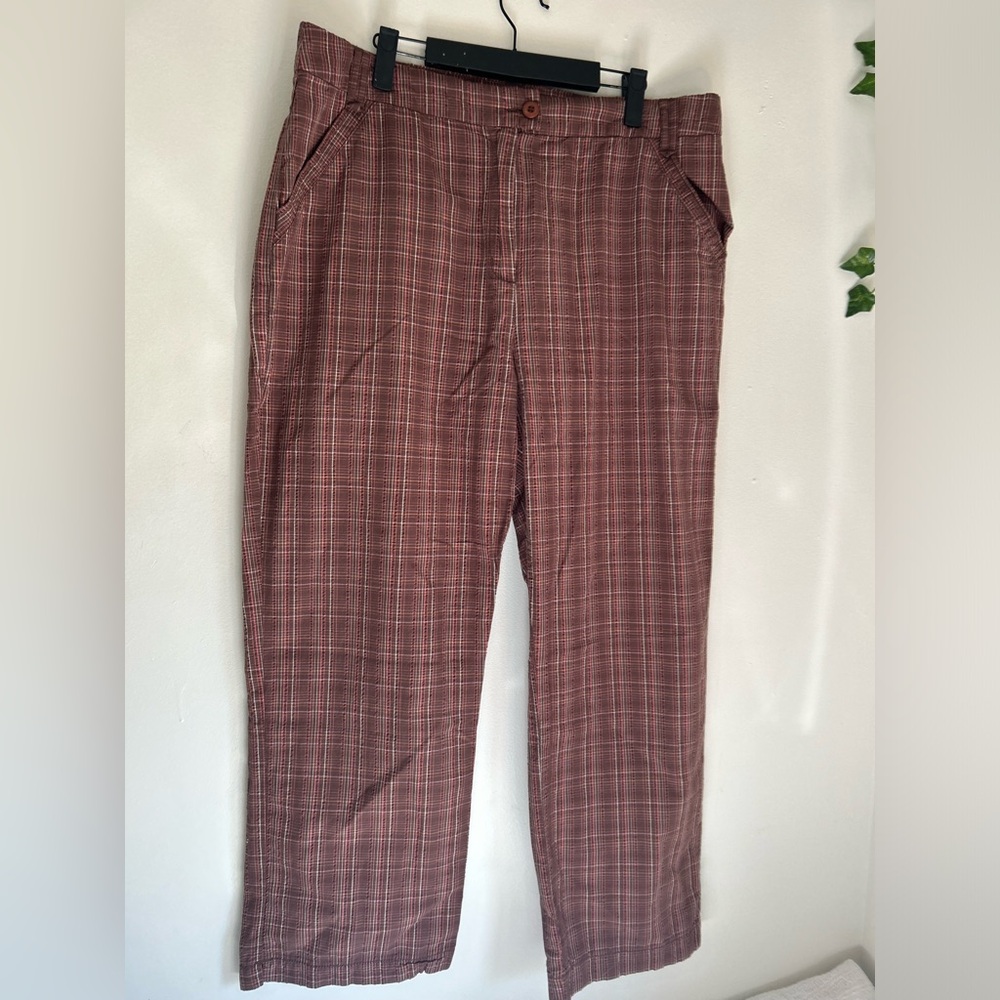Vintage Woolrich Women's Plaid Chinos - Burgundy